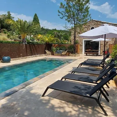 Villa Avec Piscine Proche Et Saint Tropez